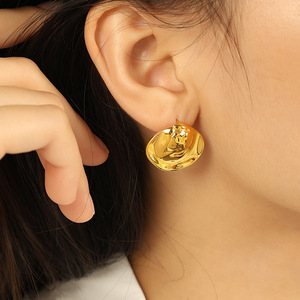 <b>Stud</b> Earrings <b>Titanium</b> Steel Gold Plated Irregular Folds Geometric Design For Fashion Wear - Product Image 4
