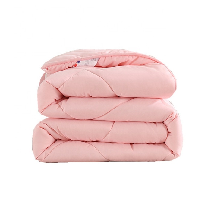 Удобные и легкие фабричные розовые летние стеганые одеяла