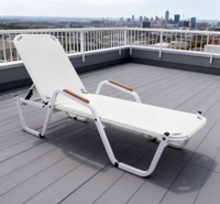 Chaise longue de relaxation moderne en aluminium métallique pour l'extérieur, pliable, portable, avec accoudoirs, pour la plage, le camping et le soleil