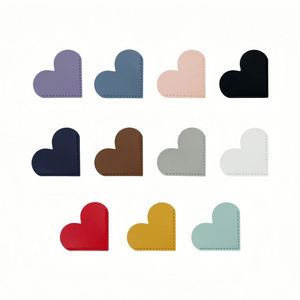 Marcapáginas de Cuero con Logotipo Personalizado en Forma de Corazón para Mujeres, Maestras, Amantes de los Libros, Niños, Estudiantes, Accesorios para Libros, Regalos Literarios para Mujeres, Adolescentes y Niñas - Product Image 4