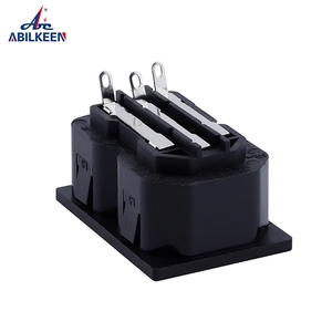 Produttore 15A 250V a scatto in IEC320 C13 X 2 catena di alimentazione connettore femmina connettore <span class=keywords><strong>presa</strong></span> di <span class=keywords><strong>corrente</strong></span> AC - Product Image 5