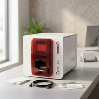 Imprimante de cartes d'identité PVC recto simple Evolis Zenius avec interface USB pour cartes de membre, cartes d'employé, badges NFC et cartes plastiques