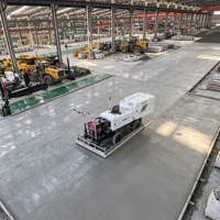 Niveleuse laser à béton autopropulsée de haute précision Paramount Plus avec moteur et engin pour une pose efficace de sols en béton
