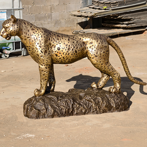 Statua di <span class=keywords><strong>Pantera</strong></span> in Bronzo a Grandezza Naturale di Alta Qualità, Figurina di Giungla in Ottone Personalizzata, Proporzioni Simili a Quelle Umane, Fusione 3D Diretta dalla Fabbrica - Product Image 1