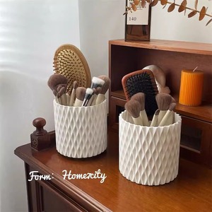 Modern Cosmetic Brush Holder Plastic 1-3L Desktop Organizer Makeup Storage Container - Product Image 2