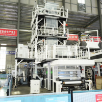 Machine de soufflage de film coextrudé à trois couches ABC pour HDPE LDPE LLDPE à haut rendement