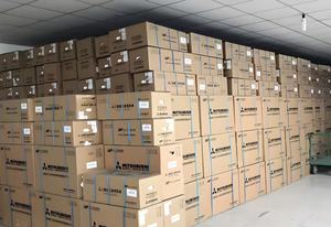 PLC Programlama ve Endüstriyel Kontrol için 5,7 İnç GOT1000 HMI Dokunmatik Operasyon Paneli Model GT1455HS-QTBDE - Product Image 2