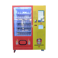 Mesin penjual robotik mesin penjual mi instan dengan persediaan air panas gratis