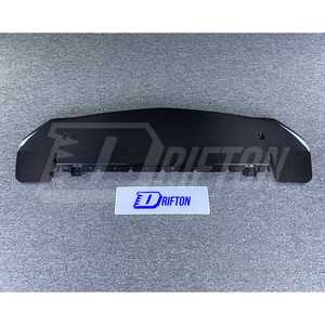 Expédition aujourd'hui : Lame de pare-chocs avant en fibre de carbone style OEM pour Alfa Romeo Quadrifoglio 2016-2023 - Product Image 4