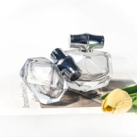 Flacon de parfum en verre atomiseur vide de luxe sur mesure, forme unique, 30 ml, 50 ml, 80 ml