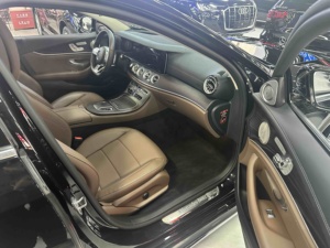 Auto Usate All'Ingrosso <span class=keywords><strong>Mercedes</strong></span> Benz Classe <span class=keywords><strong>E</strong></span> W213 <span class=keywords><strong>E</strong></span> 300 L Sport Edizione Speciale 2020 Berlina - Product Image 3