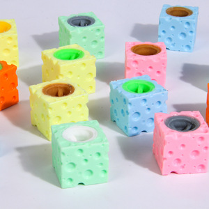 Nouveauté 2026 : Pack de jouets anti-stress amusants en TPR, souris à presser, pour enfants et adultes - Product Image 5