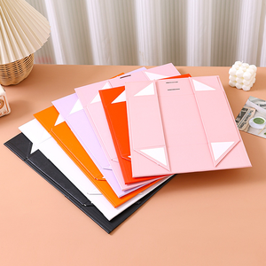 Caja de Regalo Magnética Plegable de Lujo Personalizada |   Empaque de Cartón Plegable con Relieve, Materiales Reciclados para Joyería y Cosméticos | - Product Image 3