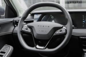 新款<span class=keywords><strong>2026</strong></span>荣威I5 1.5L MT舒适4门5座手动变速箱左转向中国制造价格0千米库存车 - Product Image 6