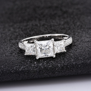 Anillo de moissanita de corte princesa para niños, joyería de plata 925 Provans YFH125, estilo romántico, ocasión de aniversario - Product Image 2