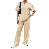 Ensemble 2 pièces femme personnalisé avec LOGO, T-shirt uni à manches courtes et short boutonné en coton élasthanne, coupe ajustée, écologique – Collection Automne