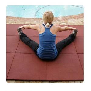 Baldosas de goma para exterior entrelazadas DIY para suelo de gimnasio, cubierta deportiva, área de juegos para patio trasero - Product Image 2