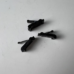 Clip de fixation de ressort de porte-bidon pour Toyota 77360-35040 77360-30070 pour RAV4 Highlander Lexus, pièce de rechange - Product Image 2