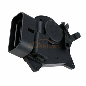 Aelwen Système de verrouillage automatique de la porte de la voiture Actionneur pour <span class=keywords><strong>TOYORA</strong></span> RAV 4 OE 69120-42080 69110-42120 6912042080 6911042120 - Product Image 4