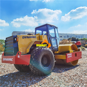 Rodillo vibratorio de un solo tambor Dynapac CA30D original de Suecia, 12 toneladas, motor Deutz/Cummins, totalmente hidráulico, en buen estado. - Product Image 6