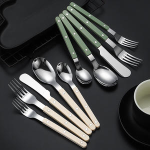 Juego de cubiertos A26 con mango remachado, cuchillo y tenedor de acero inoxidable 430, pulido a espejo, color sólido, para fiestas, uso adulto. - Product Image 2