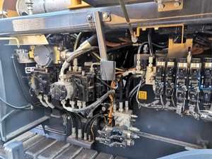 Machine <span class=keywords><strong>de</strong></span> <span class=keywords><strong>nettoyage</strong></span> pour finisseur <span class=keywords><strong>de</strong></span> chaussée diesel RP505, largeur <span class=keywords><strong>de</strong></span> pavage maximale <span class=keywords><strong>de</strong></span> 5 m, finisseur <span class=keywords><strong>de</strong></span> chaussée en <span class=keywords><strong>béton</strong></span> asphalte <span class=keywords><strong>de</strong></span> Chine - Product Image 6