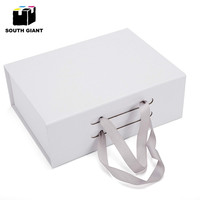 Boîte à valise rigide de luxe en papier texturé personnalisé avec poignée et fermeture magnétique pour cadeau