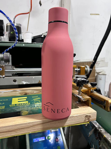 Botella de Agua Deportiva de 550 ml con Logotipo Personalizado, Botella Térmica de Acero Inoxidable con Recubrimiento de Goma, Termo Metálico - Product Image 4