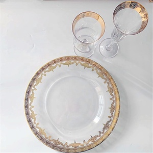 Boda, fiesta elegante borde <span class=keywords><strong>de</strong></span> oro copas <span class=keywords><strong>de</strong></span> vino <span class=keywords><strong>y</strong></span> plato - Product Image 4