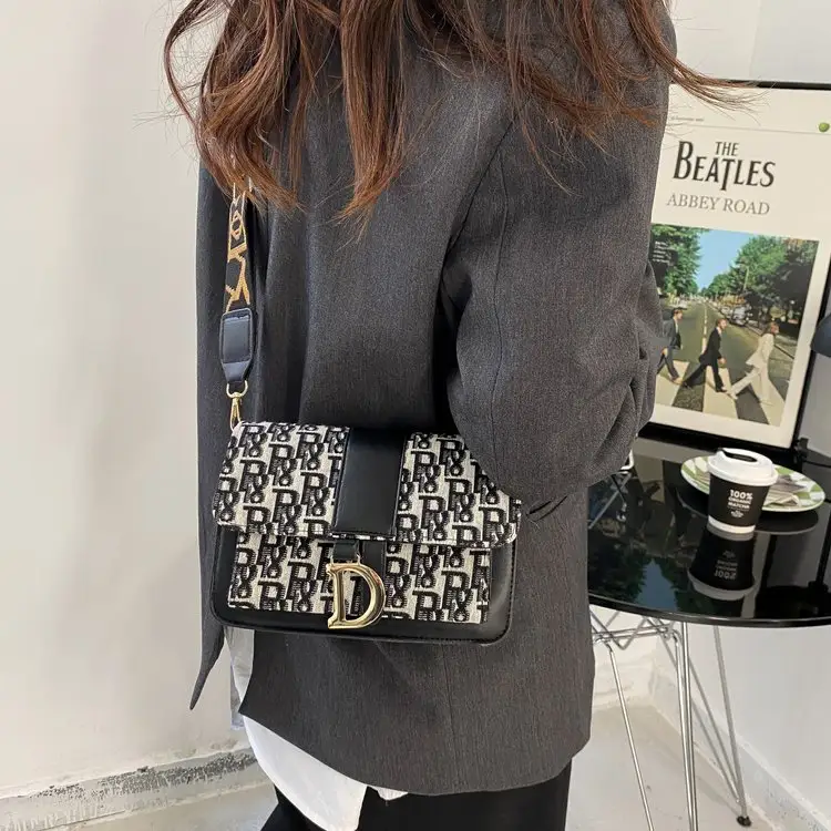 Ví Nữ Thiết Kế Mới Nhất Có Dây Đeo Vai Rộng Chữ Bolsos De Mano Bolsa Túi Xách Thương Hiệu Nổi Tiếng Sang Trọng Cho Nữ