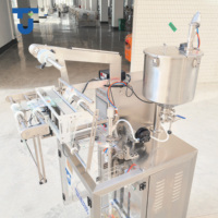 Machine d'emballage automatique multifonction pour sachets de liquides, boissons, sirops, confitures, pâtes de tomates, gélatine, miel, sauces et autres produits en sachet.