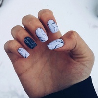 2025 Presse acrylique à bas prix sur les ongles Faux ongles de Noël Ongles artificiels réutilisables