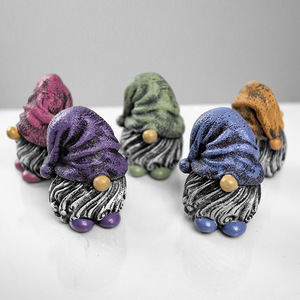 ประติมากรรมคนแคระในสวน ตุ๊กตาเรซิ่น ตกแต่งคริสต์มาสในร่มและกลางแจ้ง ตกแต่งสวนบ้าน ตุ๊กตาโนม รูปทรงแปลกตา - Product Image 2