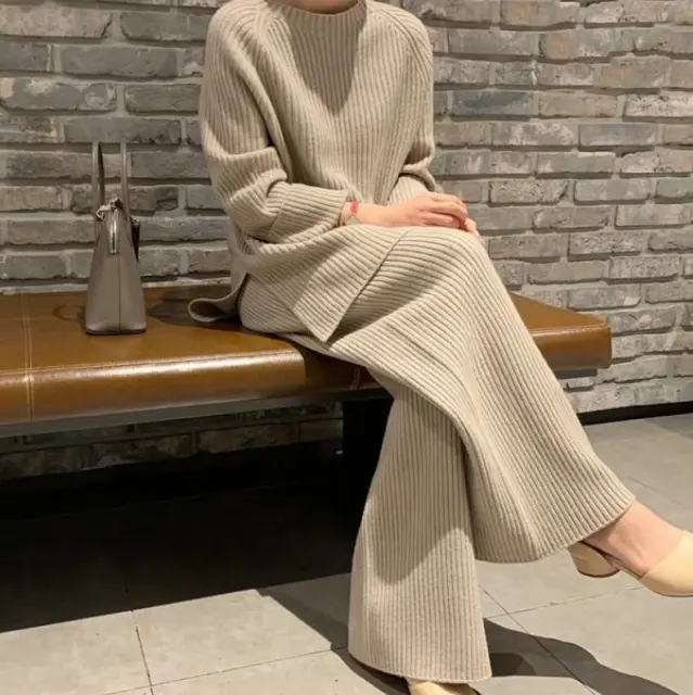 Sweater Custom Manufacturer Winter Cotton Polyester Knit Sweater 2 Piece Set Women Knit Two Piece Sweater Set