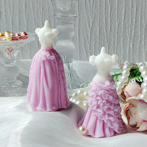 ZGBROTHERS J-1213 Moule en silicone pour bougie d'aromathérapie en forme de robe de mariée tridimensionnelle, écologique et compatible lave-vaisselle - Product Image 3