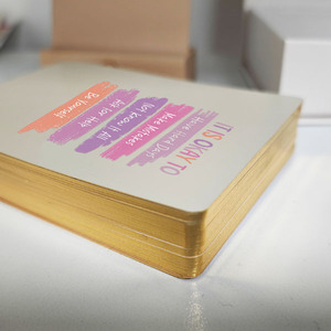 Boîte magnétique de luxe pour jeux de cartes d'affirmation, impression personnalisée, bord doré, cartes d'affirmation positives et inspirantes pour le bien-être personnel - Product Image 3