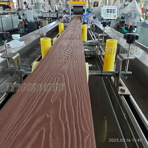 再生塑料木塑围栏制造机压花铺面/墙板挤出机室外聚乙烯木塑地板/覆面机 - Product Image 2