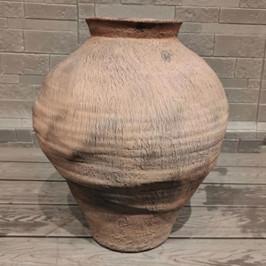 QUANGUI Grand pot à fleurs circulaire en terre cuite de 10L, sculpté à la main, écologique, durable et léger, style européen, vente en gros pour la maison et le commerce - Product Image 1