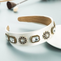 Serre-têtes de style européen et américain, accessoires de mode en perles, serre-têtes vintage en tissu orné de diamants et de cristaux pour femmes
