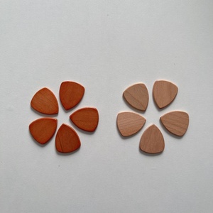 Kabat Tùy Chỉnh Thiết Kế Hot Bán Tự Nhiên Sapele Gỗ Guitar Chọn Nhạc Cụ Có Bộ Phận & Phụ Kiện - Product Image 3