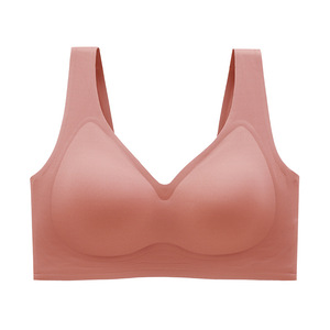 Soutien-gorge sans fil push-up grande taille OEM pour femme, effet galbant pour poitrine généreuse, sans couture en gel - Product Image 5