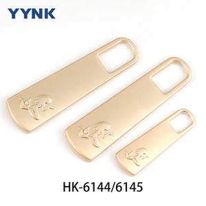 Professional Metal <strong>Button</strong> Factory Custom Logo Zinc Alloy <strong>Zipper</strong> <strong>Pullers</strong> With Slider for Bag Cloth Jeans Shoes Pants DIY Garment