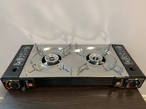 Fornello da Campeggio Portatile <span class=keywords><strong>a</strong></span> 2 Fuochi <span class=keywords><strong>a</strong></span> Gas Butano Multifunzione in Ferro per Cucina all'Aperto Antivento <span class=keywords><strong>Barbecue</strong></span> - Product Image 3