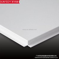 Panneau de décoration intérieure design de maison sur le mur et le plafond Carreaux de plafond acoustiques en aluminium