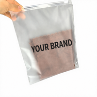 Sac à fermeture éclair coulissante givré avec logo personnalisé, pochette en plastique transparent mat pour vêtements, t-shirts, serviettes, emballage réutilisable avec fermeture éclair coulissante