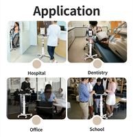 Postes de travail mobiles modernes, chariots pour ordinateurs portables, roulettes pour tablettes, installation de mobilier commercial