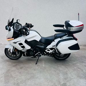 เบเนลลี 1200GT, เครื่องยนต์สามสูบ 1200 ซีซี ระบายความร้อนด้วยน้ำ, ผลิตในปี <span class=keywords><strong>2023</strong></span>, มาพร้อมหน้าปัดแสดงผลแบบสมาร์ท LCD เต็มรูปแบบ - Product Image 3