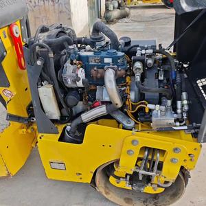 รถบดถนน Bw80ad-<span class=keywords><strong>5</strong></span>ไฮดรอลิกแบบมือสองลูกกลิ้งสั่นสะเทือนแบบดรอลิกขนาด1.<span class=keywords><strong>5</strong></span>ตัน90% ใหม่เอี่ยม - Product Image 5