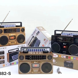 Radiocasete Portátil AM/FM, Grabadora de Casete Vintage, Boombox de <span class=keywords><strong>los</strong></span> <span class=keywords><strong>80</strong></span>, Grabadora de Casete Solar con Altavoz - Product Image 1