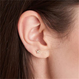 Pendientes de Plata S925 con Ópalo en Forma de Estrella de Ocho Puntas y Piedra Central, Estilo Lujoso y Moderno para Mujer - Product Image 6